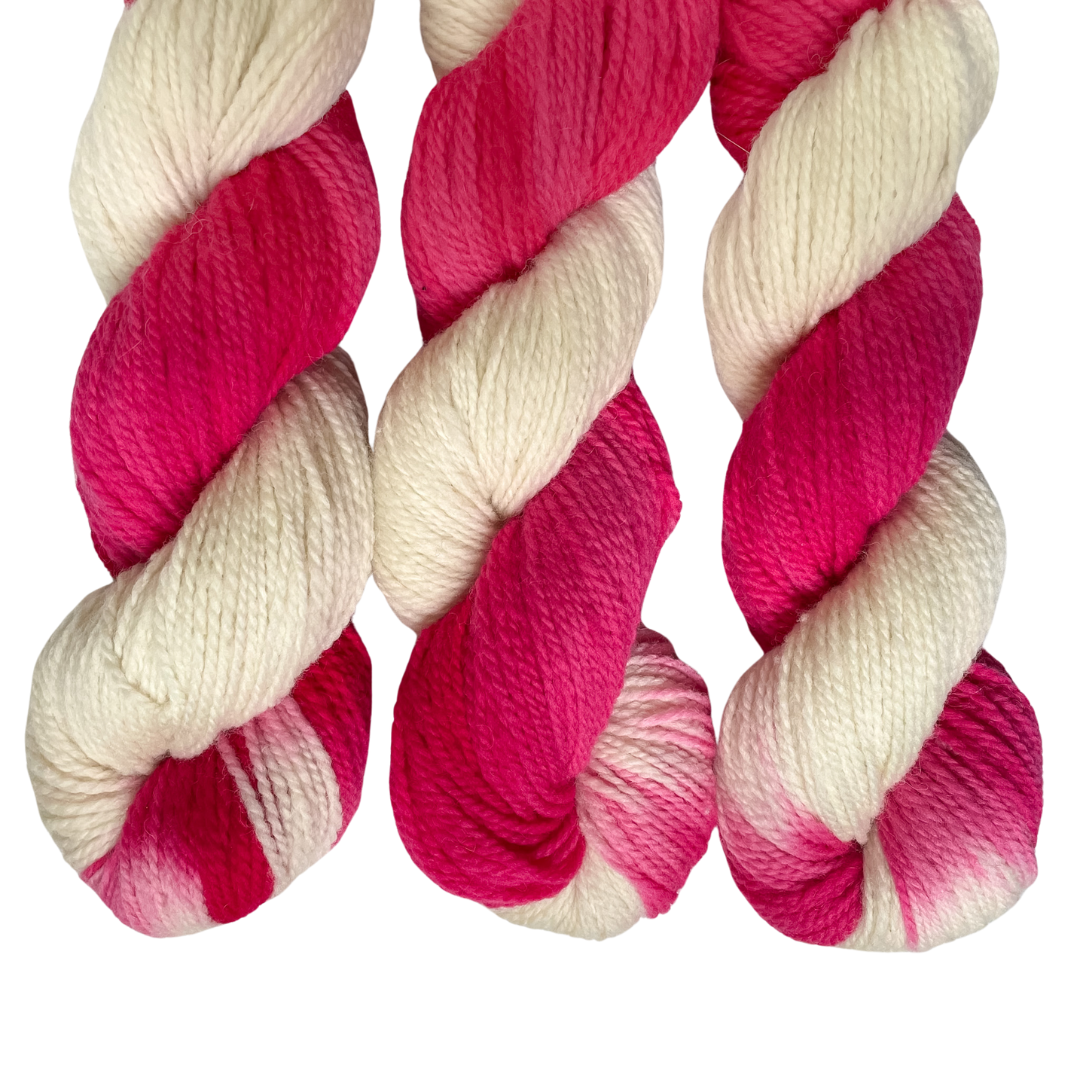 Fuchsia AMA Pacarino Yarn