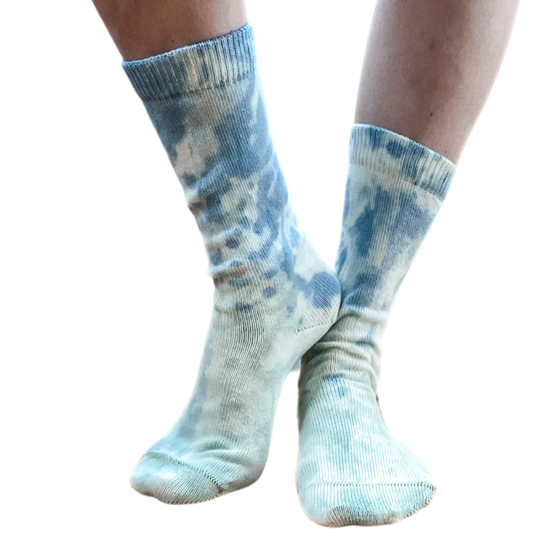 Hand Dyed AMA Gizmo Lightweight Socks